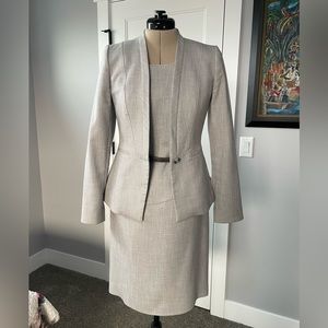 Boss lady suit!  Tweed, grey, size 2